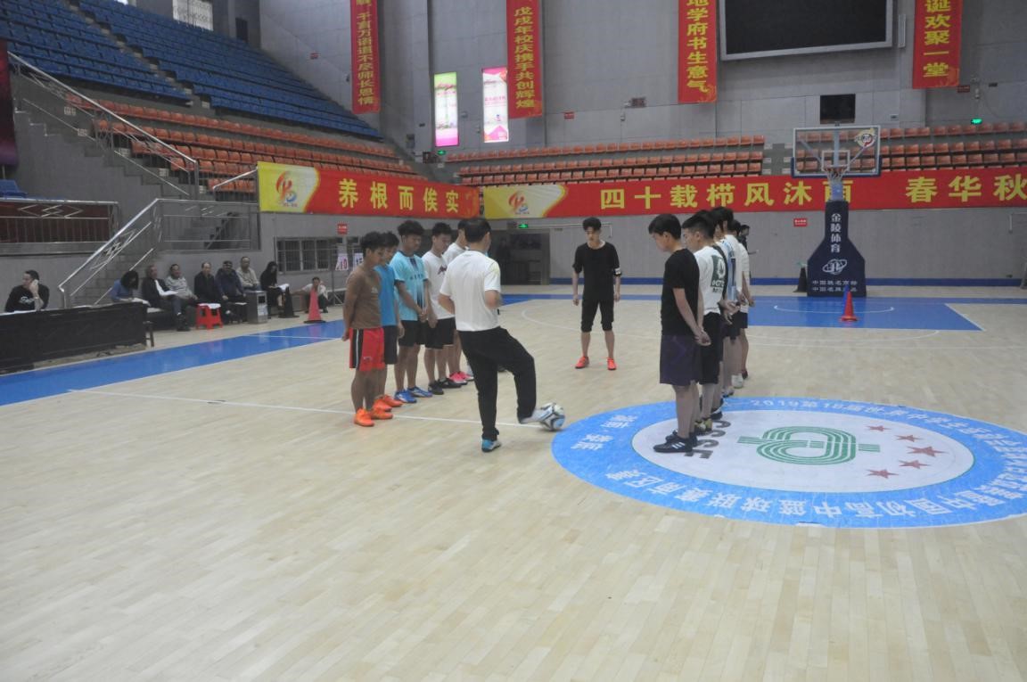 戴江洪老师动作示范讲解