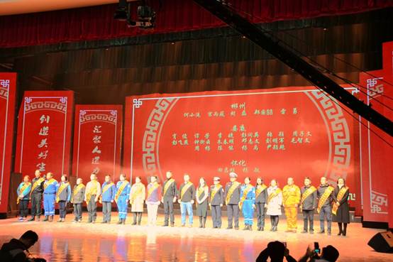 说明:C:\Users\chen\Desktop\我校肖俊老师荣获2017年度湖南省优秀红十字志愿者称号0\001.jpg