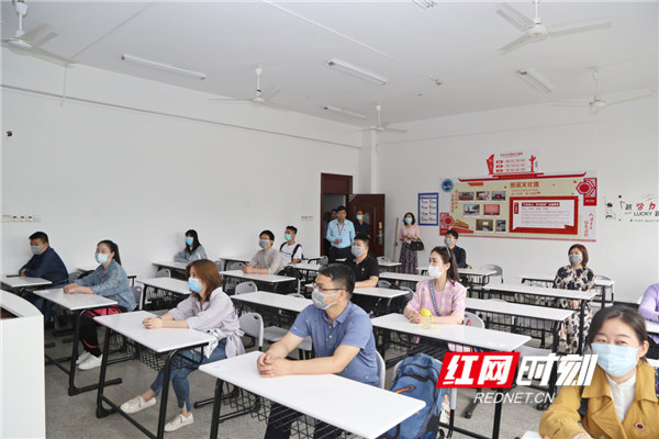 图片12.jpg 图片12.jpg