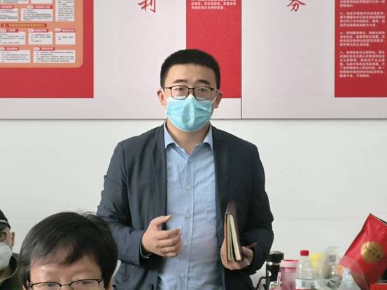 说明:http://www.huhst.edu.cn/__local/2/35/F6/80AAEFB8705AC38CDF7290F4AA9_36B558B8_19CB7.jpg