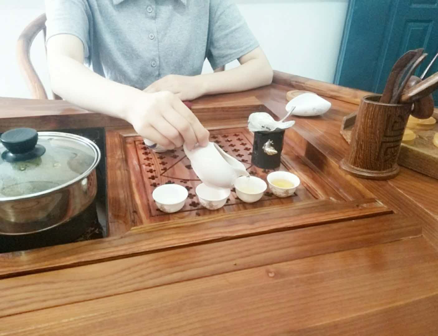 同学们积极投入
