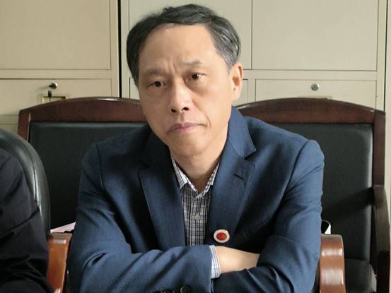 说明:http://www.huhst.edu.cn/__local/7/CB/61/E151B84CDCAA2C6E8CD5FA9DB6A_3207F640_201B3.jpg